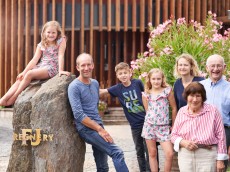 Weingut F-J Regnery