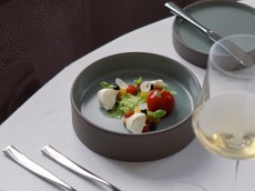 Stephans Stuben by Marco Langer