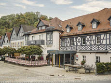 AURA by Alexander Herrmann & Tobias Bätz