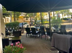 Eno Restaurant & Winebar