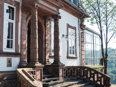 Weingut Schloss Saarstein