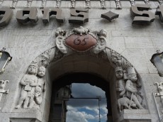 Stephans Stuben by Marco Langer