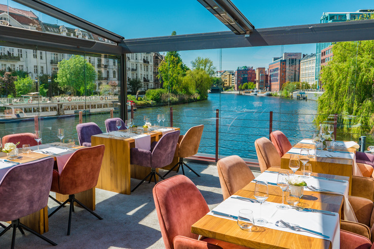 PATIO Restaurantschiff