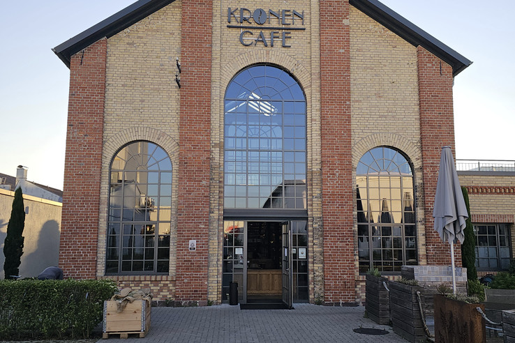 Kronen Café (Gastro) und Kronen Kaffee (Rösterei)