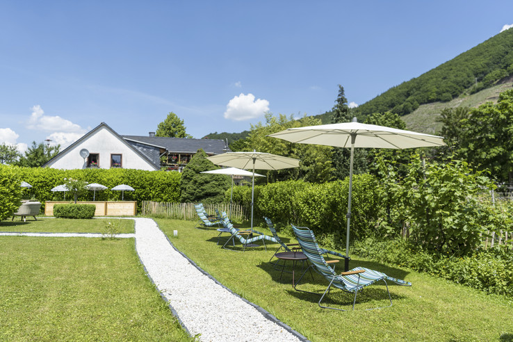 Wein- & Tafelhaus Oos