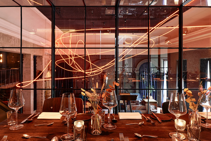 KINK Bar Restaurant