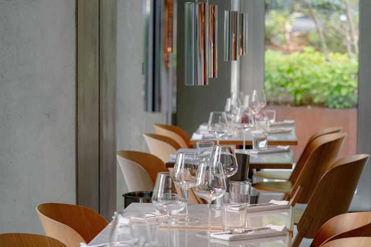 Elaine's Restaurant