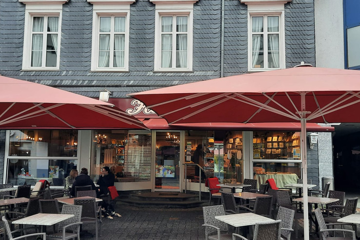 Cafe Hecker