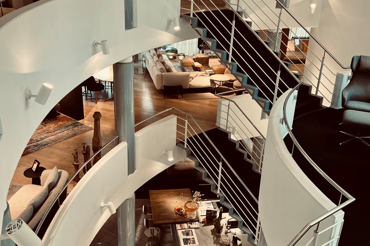 steinhoff einrichten + wohnen GmbH