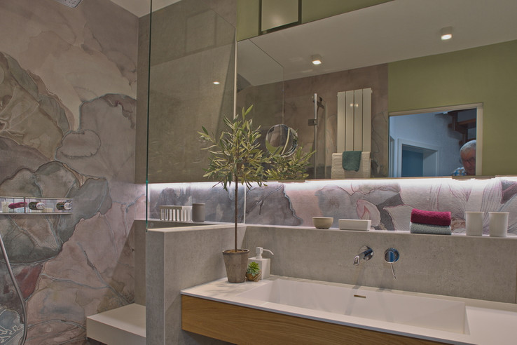 UTH living stone GmbH