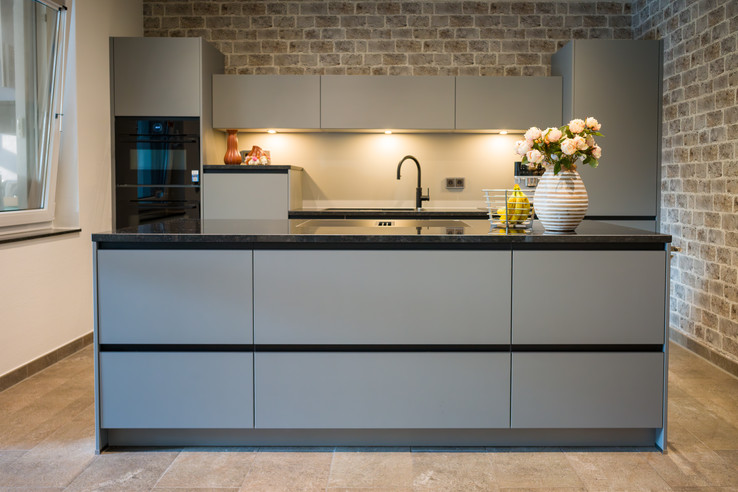 KRINGS BAU + WOHN DESIGN