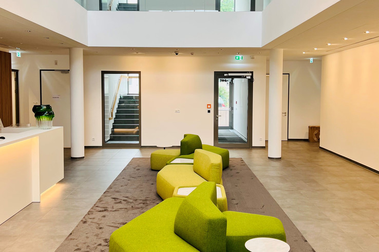 steinhoff einrichten + wohnen GmbH